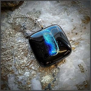 Fused glass pendant No 136