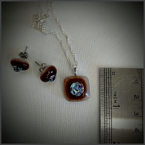 Fused glass pendant and earrings No 138