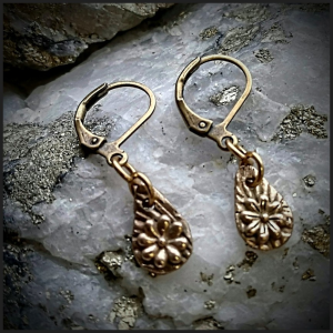 Bronze earrings No 3