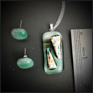 Fused glass pendant and earrings No 133