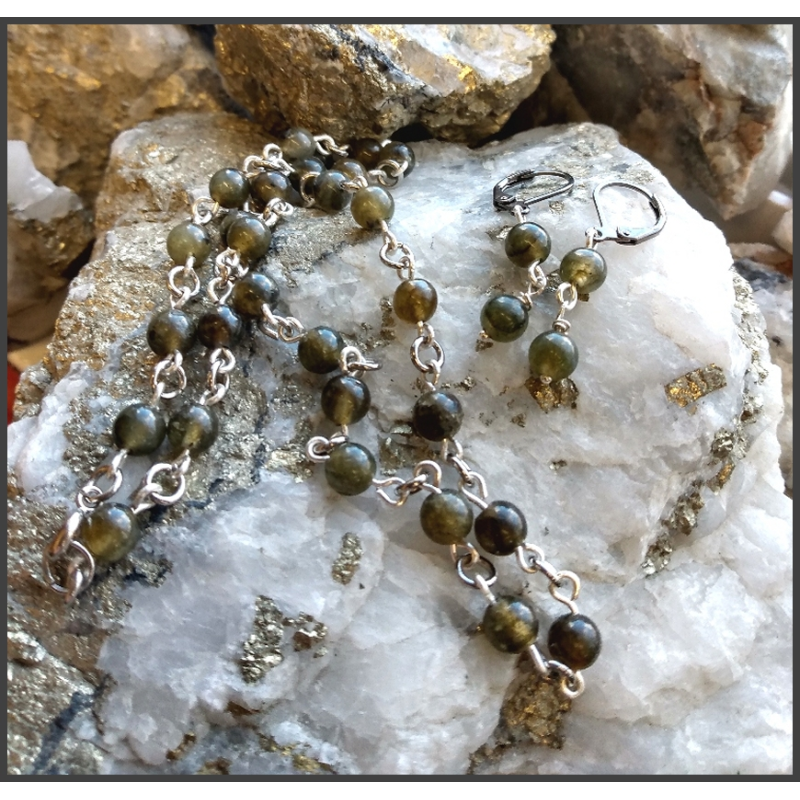 Collier en labradorite avec boucles d'oreilles