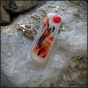 Fused glass pendant No 87