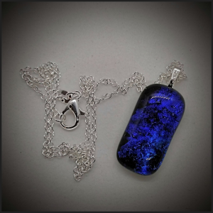 Pendentif en verre No 95