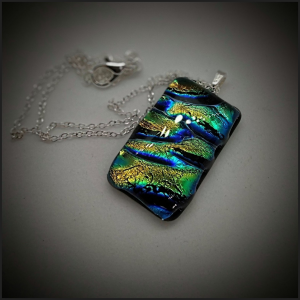 Fused glass pendant No 109