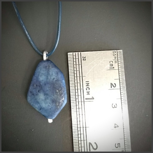 Collier Lapis lazuli brut